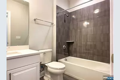 14 Parkside Lane, Teaneck Township, NJ 07666 - Photo 19