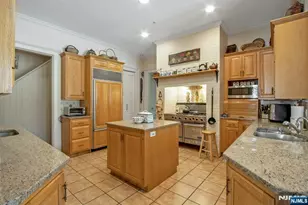 167 Maple St, Englewood, NJ 07631 - Photo 15