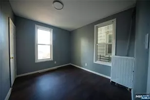 889 16th St, Newark, NJ 07108 - Photo 5
