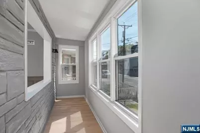 4 Van Houten Avenue, Jersey City, NJ 07305 - Photo 3