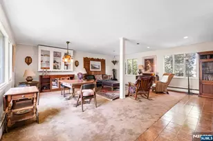 746 Queen Anne Rd, Teaneck Township, NJ 07666 - Photo 5