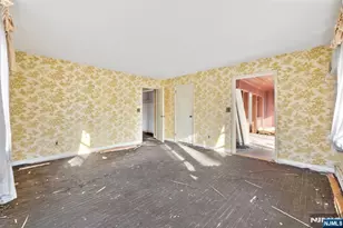 20 Hidden Glen Rd, Upper Saddle River, NJ 07458 - Photo 15