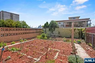 630 Palisade Ave, Jersey City, NJ 07307 - Photo 23