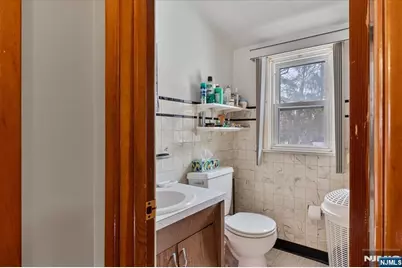 201 Dixon, Dumont, NJ 07628 - Photo 7