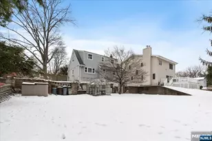 201 Dixon, Dumont, NJ 07628 - Photo 15