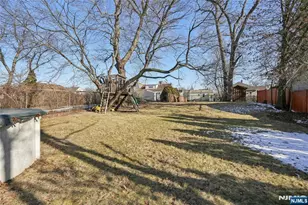 220 Webster Ave, Lyndhurst Township, NJ 07071 - Photo 33