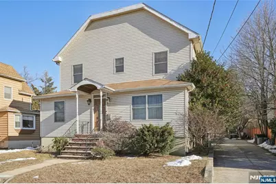 220 Webster Avenue, Lyndhurst Township, NJ 07071 - Photo 1