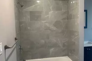 1041 Hunterdon St, Newark, NJ 07112 - Photo 15