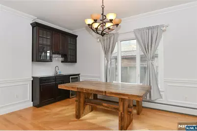 2468 7th Street B #B, Fort Lee, NJ 07024 - Photo 3