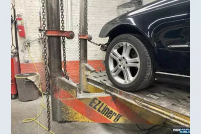 875 Broadway, Newark, NJ 07104 - Photo 3