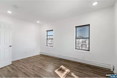 27 Winans Avenue, Newark, NJ 07108 - Photo 15
