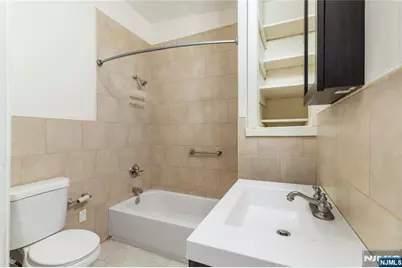 27 Winans Avenue, Newark, NJ 07108 - Photo 9