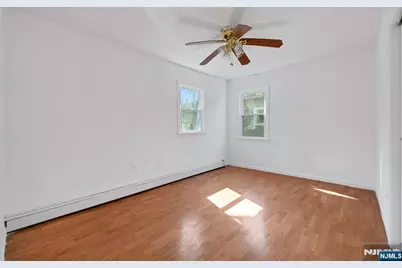 119 Lake Shore Drive, West Milford, NJ 07421 - Photo 17