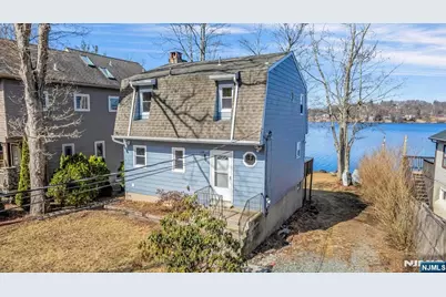 119 Lake Shore Drive, West Milford, NJ 07421 - Photo 37