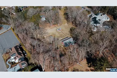 98 E Saddle River Road, Saddle River, NJ 07458 - Photo 21