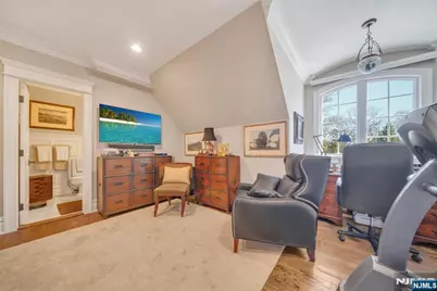 74 Roberts Road, Englewood Cliffs, NJ 07632 - Photo 31