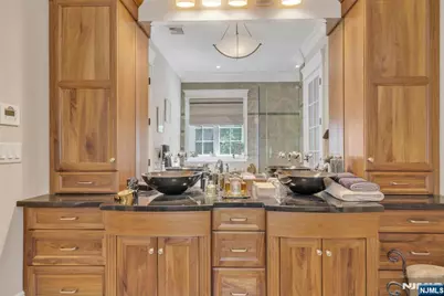 74 Roberts Road, Englewood Cliffs, NJ 07632 - Photo 21