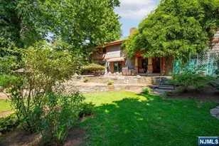 12 Alcott Rd, Mahwah, NJ 07430 - Photo 39