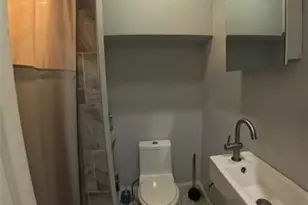 179 Hollywood Ave, Irvington, NJ 07111 - Photo 3