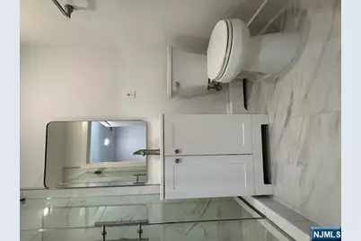 795 Fairview Lane, Cliffside Park, NJ 07010 - Photo 23