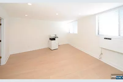 235 Prospect Avenue 2 / Le #2 / LE, Hackensack, NJ 07601 - Photo 3