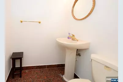 235 Prospect Avenue 2 / Le #2 / LE, Hackensack, NJ 07601 - Photo 5