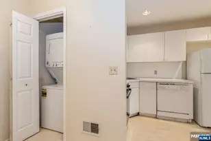 54 Paris Circle 1954, West Orange Township, NJ 07052 - Photo 17