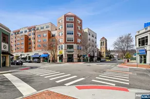 48 Park St, Montclair, NJ 07042 - Photo 29