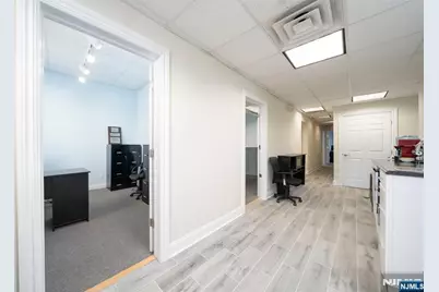 26 Orange Road, Montclair, NJ 07042 - Photo 3