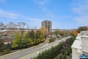 1234 River Rd, Edgewater, NJ 07020 - Photo 25