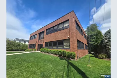 228 Rivervale Road, River Vale Township, NJ 07675 - Photo 3