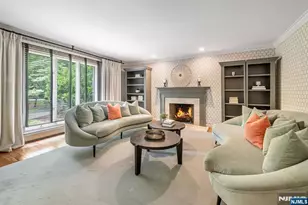 103 Macintyre Ln, Allendale, NJ 07401 - Photo 5