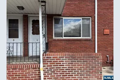 262-280 Chamberlain Avenue 4 #4, Paterson, NJ 07502 - Photo 1