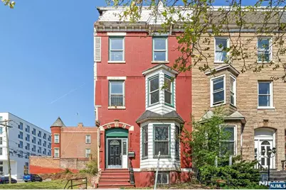 589 Martin Luther Kng Jr Boulevard, Newark, NJ 07102 - Photo 1