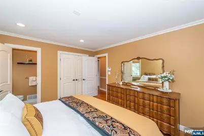 131 Horseneck Road, Fairfield, NJ 07004 - Photo 11