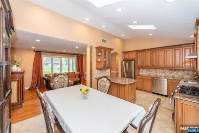 131 Horseneck Road, Fairfield, NJ 07004 - Photo 7