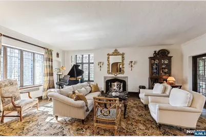 5 Beechtree Lane, Essex Fells, NJ 07021 - Photo 9