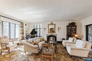 5 Beechtree Ln, Essex Fells, NJ 07021 - Photo 9