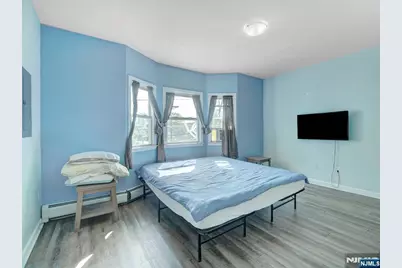 567 McChesney Street, Orange, NJ 07050 - Photo 17