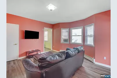 567 McChesney Street, Orange, NJ 07050 - Photo 7