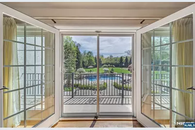 21 Birchwood, Old Tappan, NJ 07675 - Photo 27