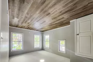 171 Burnett St, East Orange, NJ 07018 - Photo 9