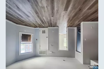 171 Burnett Street, East Orange, NJ 07018 - Photo 5