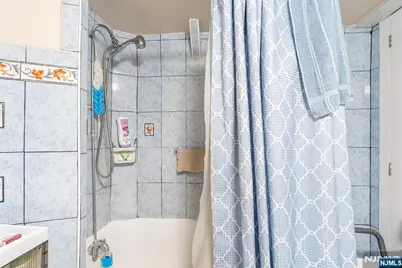 11 21st Street, East Orange, NJ 07017 - Photo 23