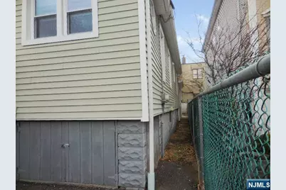 222 Washington Avenue, Hackensack, NJ 07601 - Photo 3