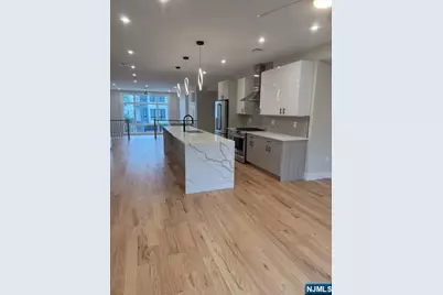 264 11th Street Unit A #Unit A, Palisades Park, NJ 07650 - Photo 7