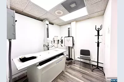 510 Sylvan Avenue, Englewood Cliffs, NJ 07632 - Photo 5