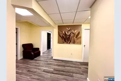 510 Sylvan Avenue, Englewood Cliffs, NJ 07632 - Photo 11