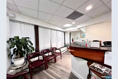 510 Sylvan Avenue, Englewood Cliffs, NJ 07632 - Photo 7