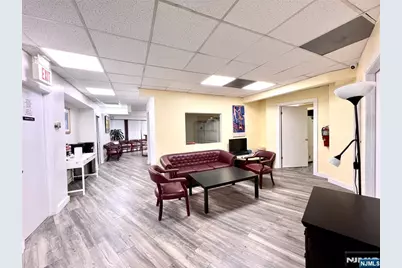 510 Sylvan Avenue, Englewood Cliffs, NJ 07632 - Photo 9